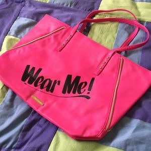 ThreadUP: Juicy Wear Me! Tote